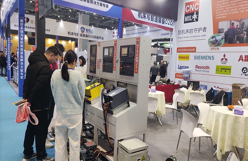 ?德馬吉機床維修：以匠心赴約，讓每一臺設(shè)備重?zé)ㄐ律? title=